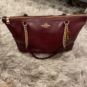 COACH Wine Color Patent Leather Tote